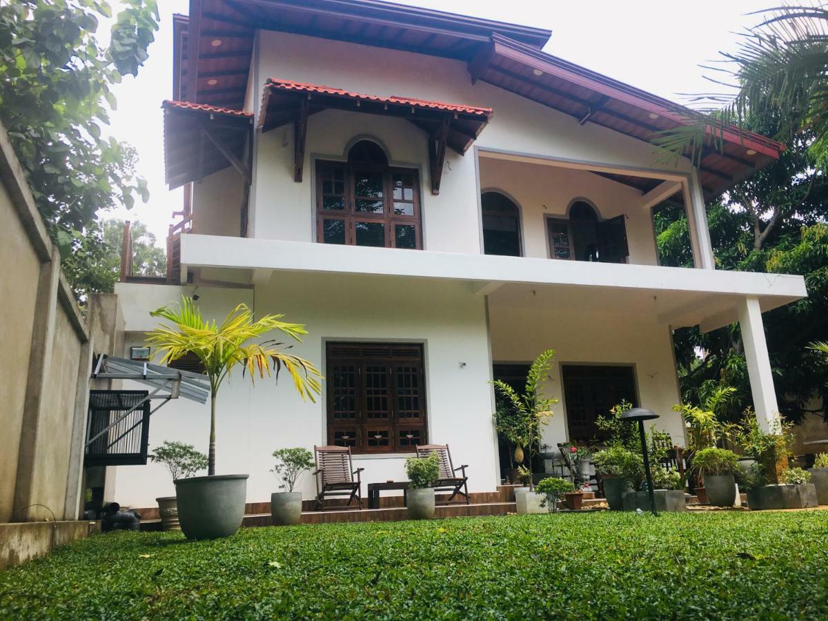 Perfect Hideout Hotel Dambulla Bagian luar foto